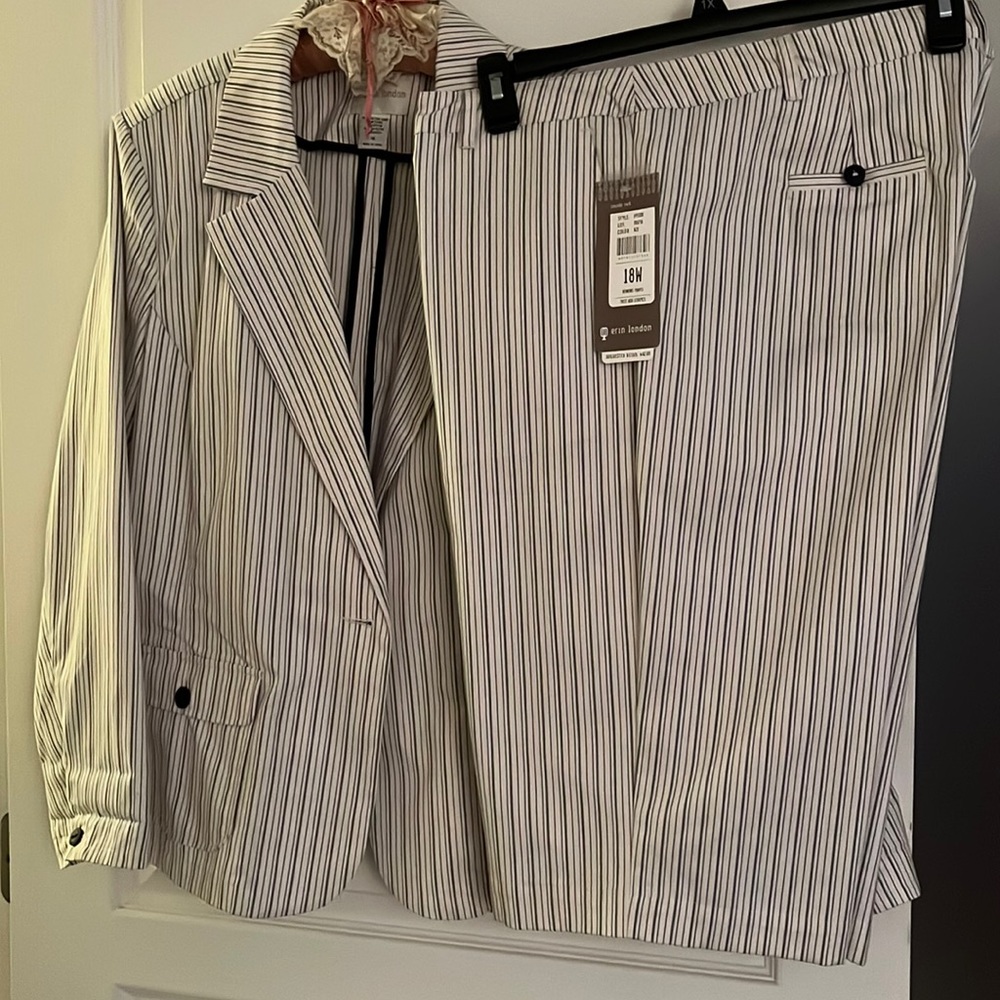 NWT Erin London black and white striped suit